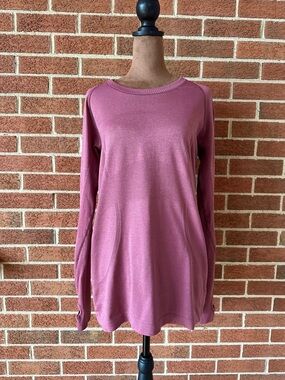 lululemon athletica Mauve Long Sleeve Athletic Top Thumb Holes, Size 12